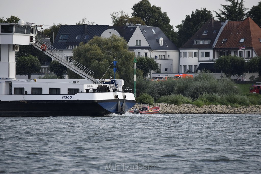 Personensuche im Rhein bei Koeln Rodenkirchen P133.JPG - Miklos Laubert